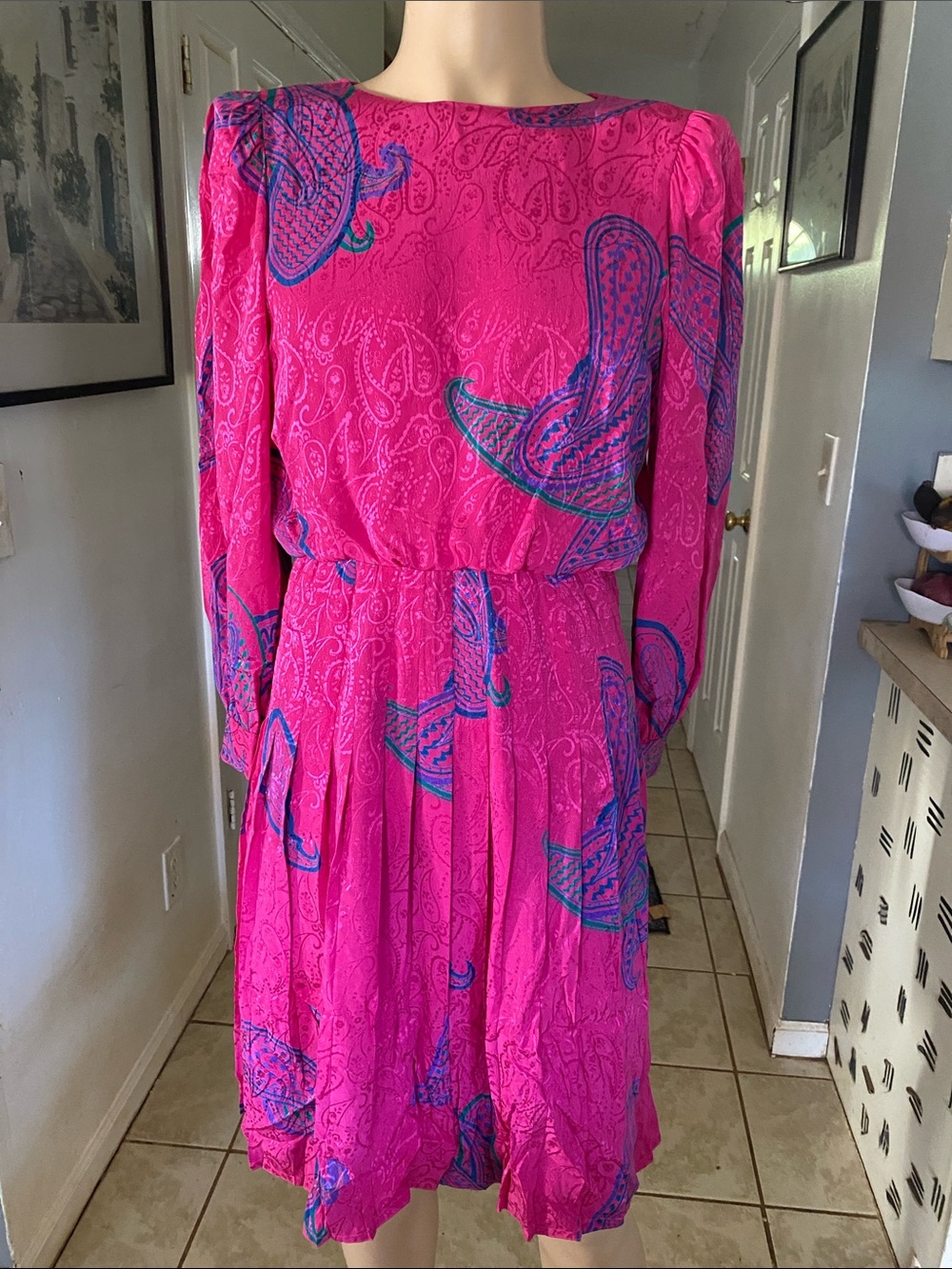 Lillie Rubin Vintage Silk Fuchsia Paisley Long-Sleeve Midi Dress